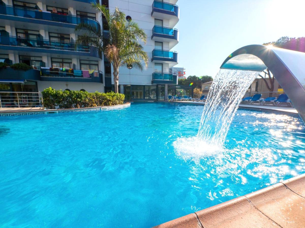Hotel Blaucel Бланес Екстер'єр фото