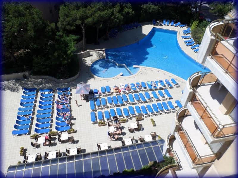 Hotel Blaucel Бланес Екстер'єр фото